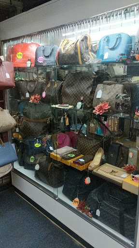 Pawn Shop «Circle Pawn Shops», reviews and photos, 712 W NASA Pkwy, Webster, TX 77598, USA