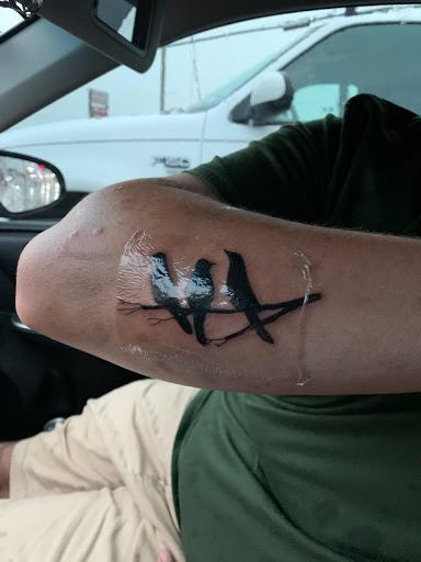 Tattoo Shop «Cross Roads Tattoo and Piercing», reviews and photos, 2070 Texas Ave, Bridge City, TX 77611, USA