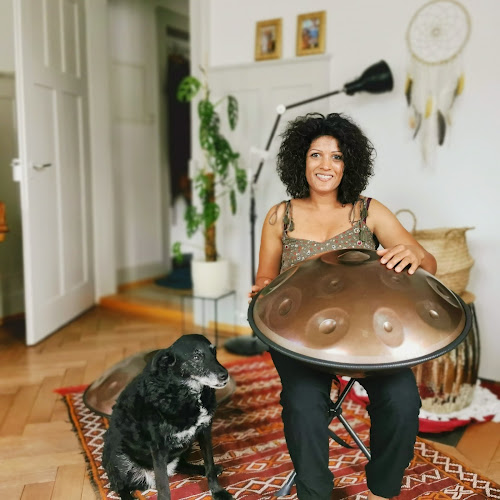 Rezensionen über Handpan Workshops - RAUM DER IMPULSE in Altstätten - Schule