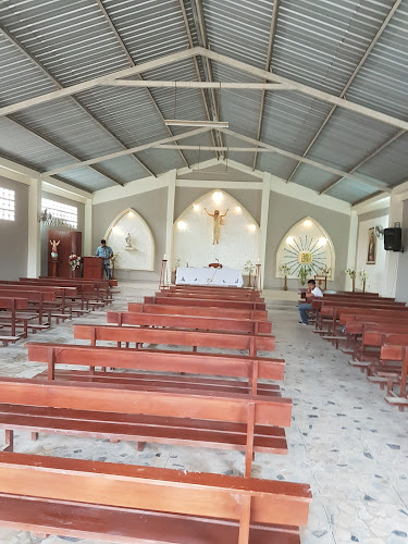 Opiniones de Iglesia Católica Divino Niño en Machala - Iglesia