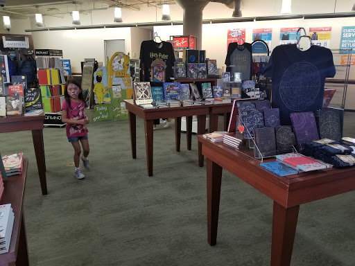 UC San Diego Bookstore image
