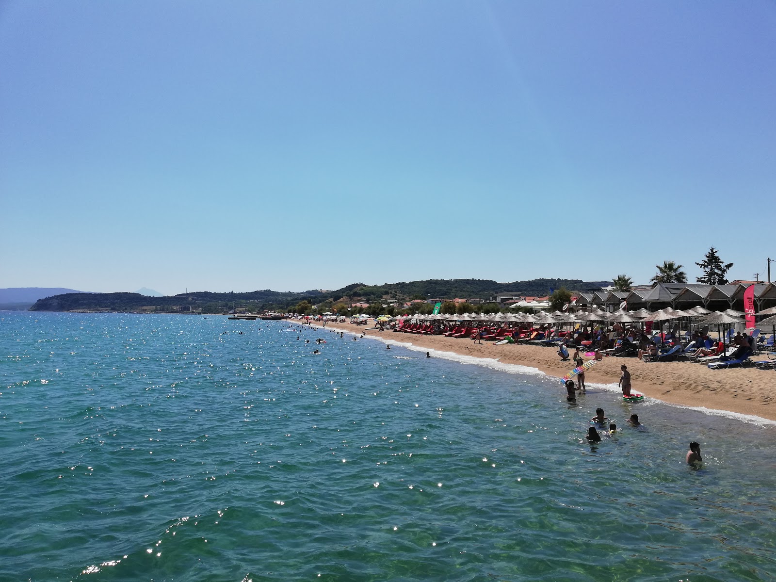 Lerissos Beach的照片 便利设施区域