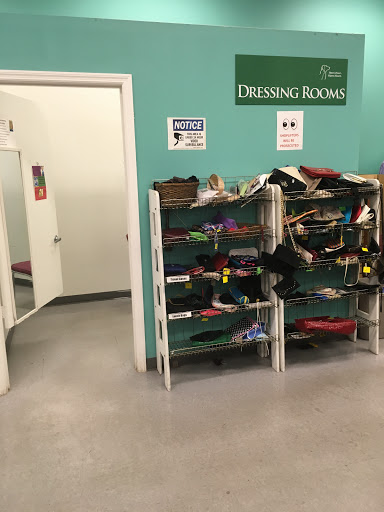 Thrift Store «Humane Society Thrift Store», reviews and photos, 4445 20th St, Vero Beach, FL 32966, USA