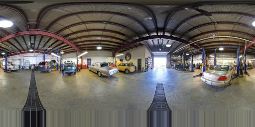 Auto Repair Shop «Whitedog Import Auto Service», reviews and photos, 424 Highland Ct, Iowa City, IA 52240, USA