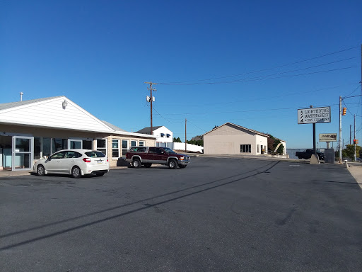 Dry Cleaner «Lighthouse Washbasket & Dry Cleaners», reviews and photos, 1621 Stefko Blvd, Bethlehem, PA 18017, USA