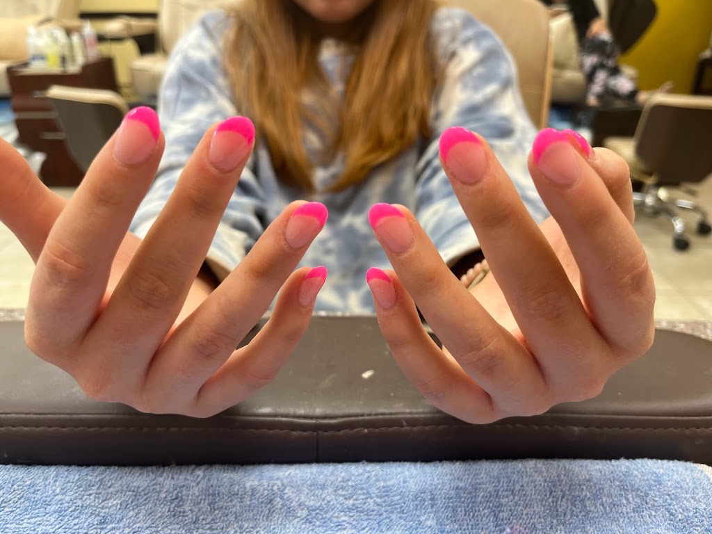 K nails & Spa 36526