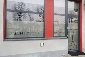 Barber. Salon fryzjerski image