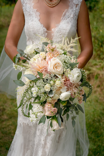 Florist «Viviano Flower Shop», reviews and photos, 32050 Harper Ave, St Clair Shores, MI 48082, USA