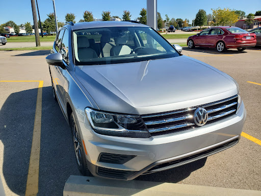 Car Dealer «Vyletel Volkswagen Buick GMC», reviews and photos, 40555 Van Dyke, Sterling Heights, MI 48313, USA