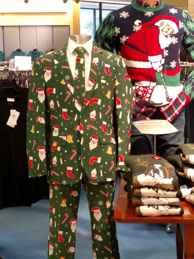 Department Store «Von Maur», reviews and photos, 1350 Hickory Point Mall, Forsyth, IL 62535, USA