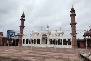 Moti Masjid image