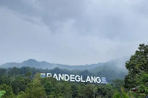 Saung Biru Pandeglang image