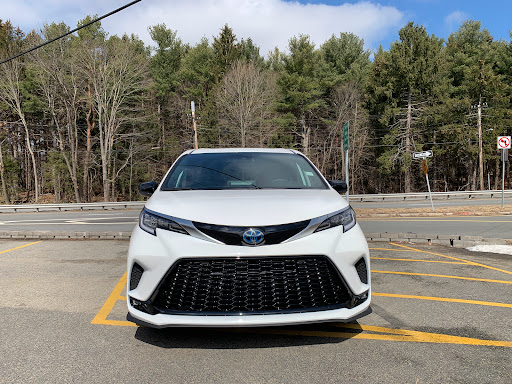 Toyota Dealer «Wellesley Toyota», reviews and photos, 234 Worcester St, Wellesley, MA 02481, USA