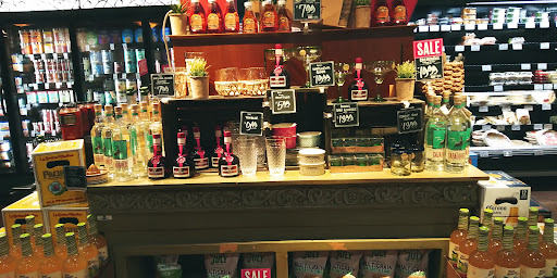 Grocery Store «Nugget Markets», reviews and photos, 1414 E Covell Blvd, Davis, CA 95616, USA