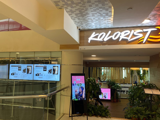 Photopia Self-Photo Studio | Portrait Shoot | Profile Shoot & Photography - Singapore