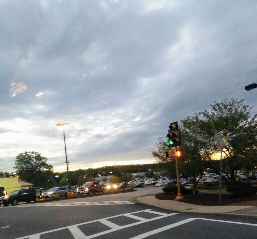 Book Store «Barnes & Noble», reviews and photos, 270 Hartford Ave, Bellingham, MA 02019, USA