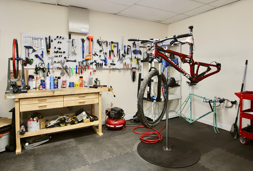 Bicycle Store «Andes Bike Shop», reviews and photos, 12118 Darnestown Rd a, Gaithersburg, MD 20878, USA