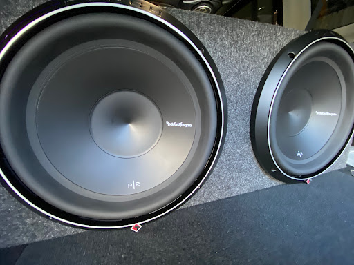 Car Stereo Store «Soundbytes Automotive Electronics,Inc», reviews and photos, 328 W N Ave, Northlake, IL 60164, USA