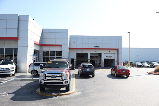 Toyota Dealer «Clearwater Toyota», reviews and photos, 21799 US Hwy 19 N, Clearwater, FL 33765, USA