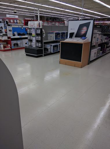 Office Supply Store «Staples», reviews and photos, 3701 Vestal Pkwy E, Vestal, NY 13850, USA