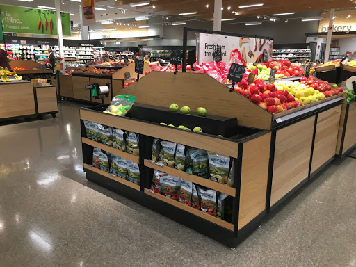 Department Store «Target», reviews and photos, 28201 Diehl Rd, Warrenville, IL 60555, USA