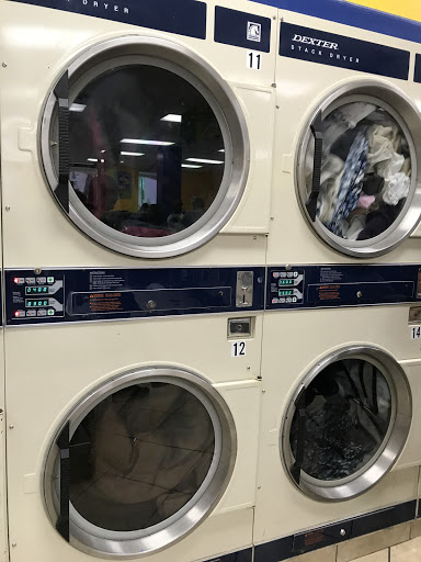 Laundromat «Coral Way Lavanderia Coin Laundry», reviews and photos, 1313 SW 22nd St, Miami, FL 33145, USA