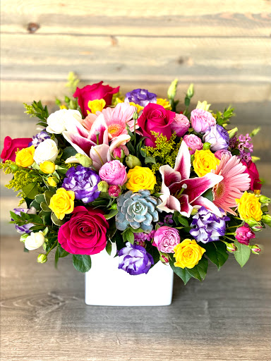 Florist «Everyday Flowers and Balloons», reviews and photos, 512 El Camino Real, Redwood City, CA 94063, USA