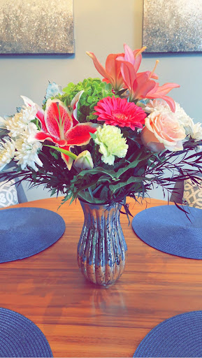 Florist «Stadium Flowers», reviews and photos, 20728 WA-99, Lynnwood, WA 98036, USA