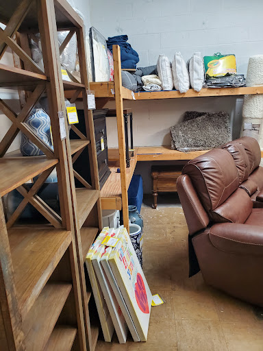 Furniture Store «Badcock Home Furniture &more», reviews and photos, 5659 Calhoun Memorial Hwy, Easley, SC 29640, USA