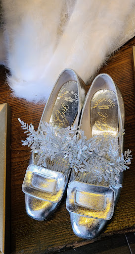 Bridal Shop «Jill Andrews Gowns», reviews and photos, 3355 Keswick Rd #101, Baltimore, MD 21211, USA