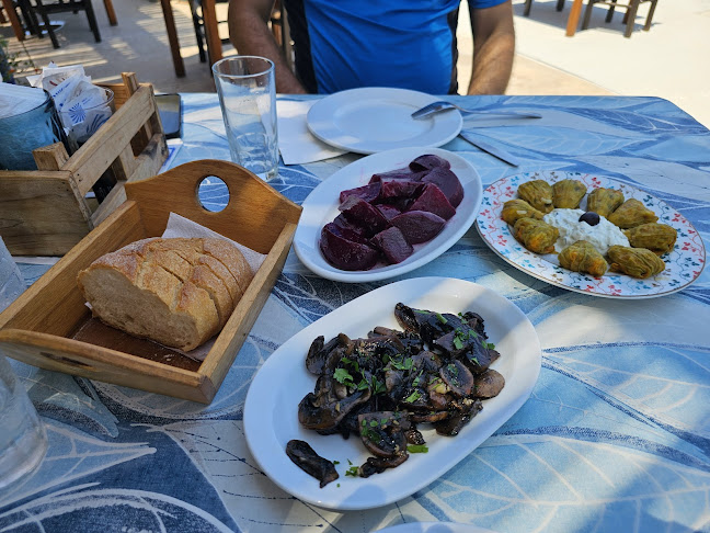 Karnagio Taverna - Εστιατόριο