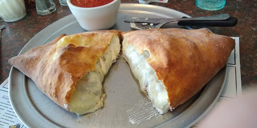 Pizza Restaurant «Hometown Pizza», reviews and photos, 250 West St, Litchfield, CT 06759, USA