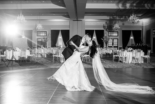 Wedding Venue «Drexelbrook Catering & Special Event Center», reviews and photos, 4700 Drexelbrook Dr, Drexel Hill, PA 19026, USA