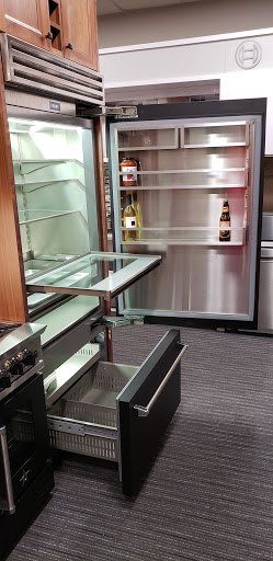 Appliance Store «Queen Appliance Wholesale», reviews and photos, 600 S Henderson Rd, King of Prussia, PA 19406, USA