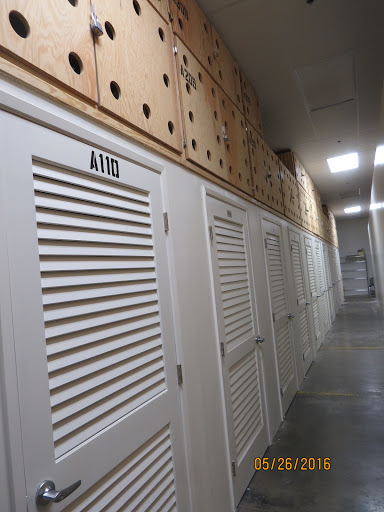 Wine Store «The Original Wine Club», reviews and photos, 1431 S. Village Way, Santa Ana, CA 92705, USA