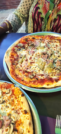 Pizza du Pizzeria La Scuderia à Marnes-la-Coquette - n°10