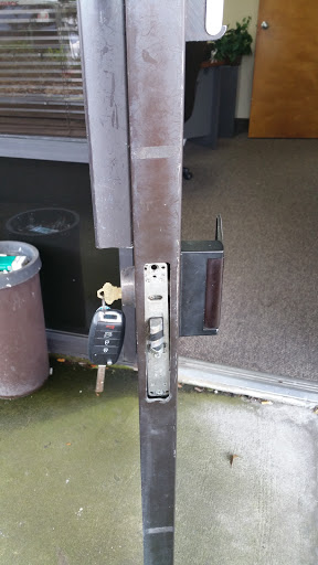 Locksmith «West Florida Locks LLC», reviews and photos, 16013 Glen Haven Dr, Tampa, FL 33618, USA