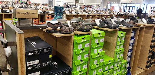 Shoe Store «DSW Designer Shoe Warehouse», reviews and photos, 10015 E Independence Blvd, Matthews, NC 28105, USA