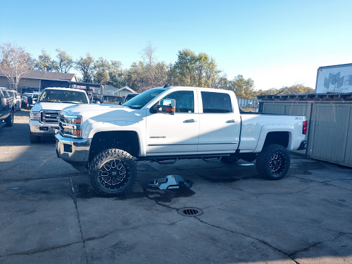 Used Car Dealer «West Lake Auto Center», reviews and photos, 2195 S Main St, Lakeport, CA 95453, USA