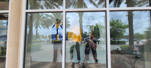 Clothing Store «The North Face Outlet», reviews and photos, 8225 Vineland Ave, Orlando, FL 32831, USA