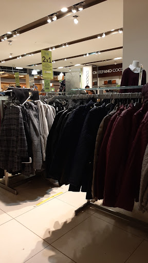 Tiendas para comprar ropa trabajo barata Cusco