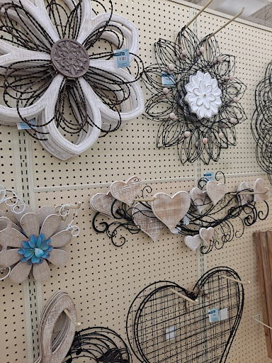 Craft Store «Hobby Lobby», reviews and photos, 255 Lakeshore Pkwy, Homewood, AL 35209, USA