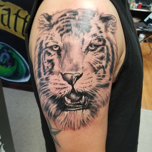 Dermawerx Tattoo, 9853 Silverdale Way NW STE 107, Silverdale, WA 98383, USA, 