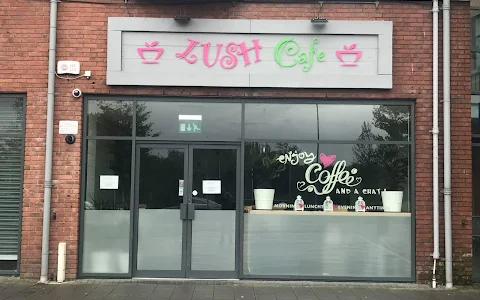 lush cafe image