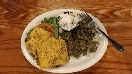 American Restaurant «Cracker Barrel Old Country Store», reviews and photos, 2421 Old Country Inn Dr, Caseyville, IL 62232, USA