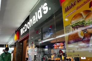 McDonald's SCBX Park Branch image