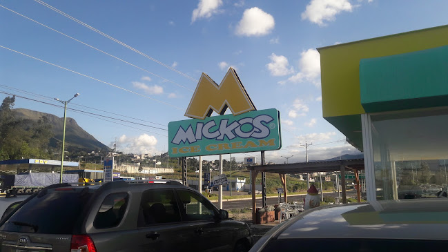 MICKOS ICE CREAM San Roque