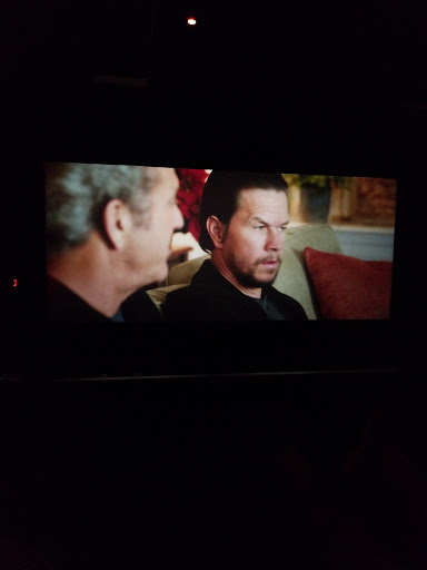 Movie Theater «Regal Cinemas Massillon 12», reviews and photos, 175 Cherry Rd NW, Massillon, OH 44646, USA