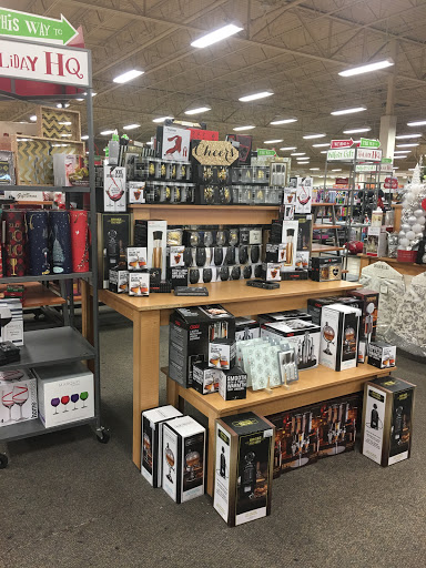 Clothing Store «Burlington Coat Factory», reviews and photos, 5445 Atlanta Hwy, Montgomery, AL 36109, USA