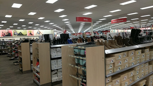 Department Store «Target», reviews and photos, 1 Hawes Way, Stoughton, MA 02072, USA